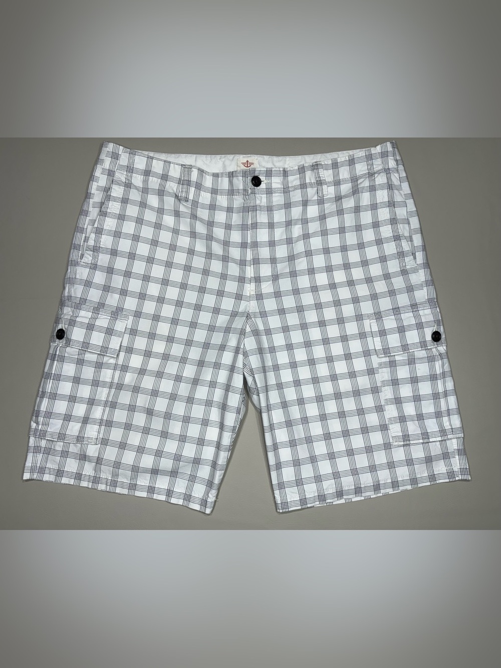 Dockers White, Navy & Brown Plaid Cargo Shorts